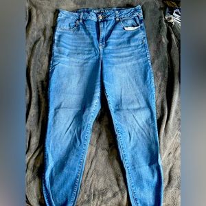 American Eagle Jeans-High Rise